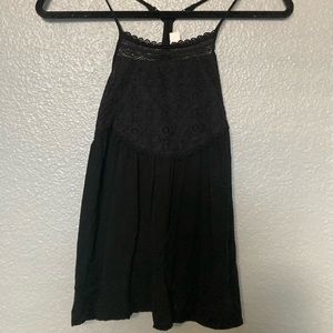 Melrose and market black tank